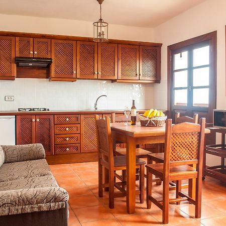 Apartamentos Rural Los Charcos إيكود ذي لوس فينوس المظهر الخارجي الصورة